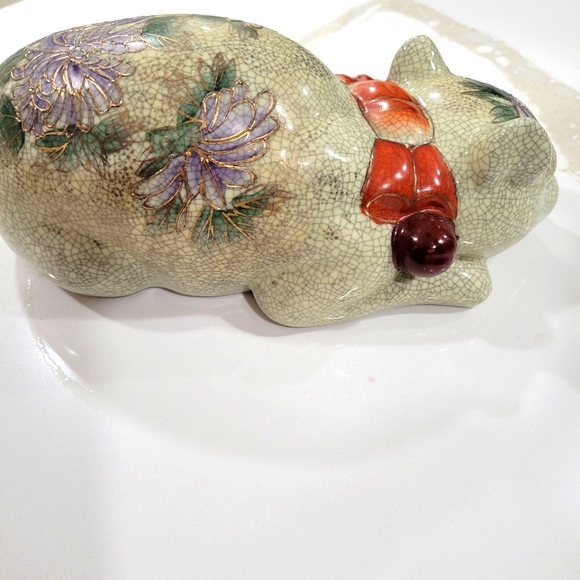 Handpainted Asian Sleeping Cat/Royal SATSUMA - Picture 2 of 4